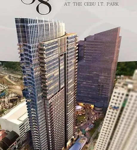 Chic 38 Park Pool, Gym Apartment Cebu